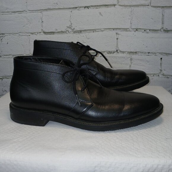 CALVIN KLEIN CAM SMOOTH CALF LEATHER CHUKKA BOOTS, SIZE 9, GREAT CONDITION Mens - Picture 1 of 9